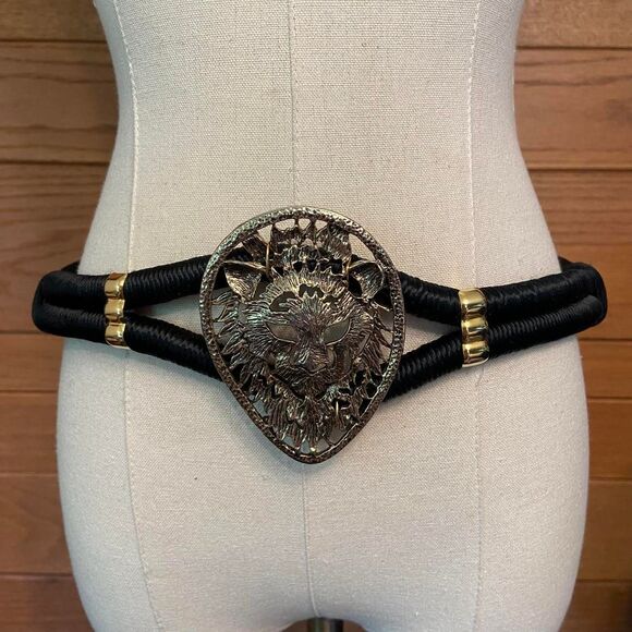 Vintage 80s Carolyn Tanner lion gold tone buckle black fabric rope belt main image 4